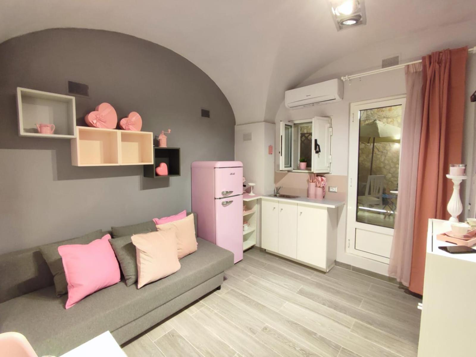 バーリ Milo'S Bed & Breakfast エクステリア 写真